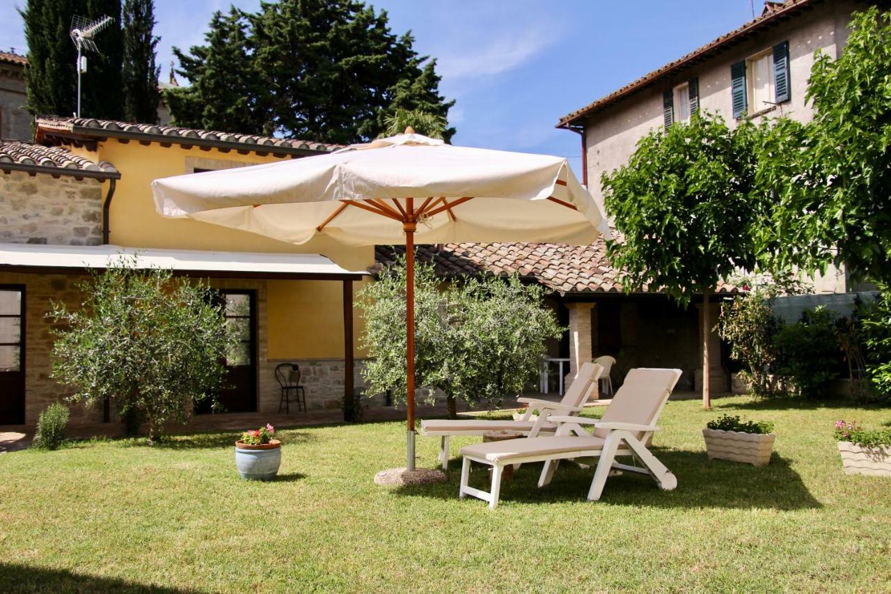 Il Cortile Delle Rose Holiday House Perugia Exterior photo